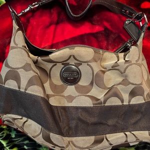 Brown Coach bag (used & in good condition)